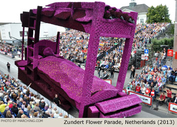 Monsters 2013 Bloemencorso Zundert Photo