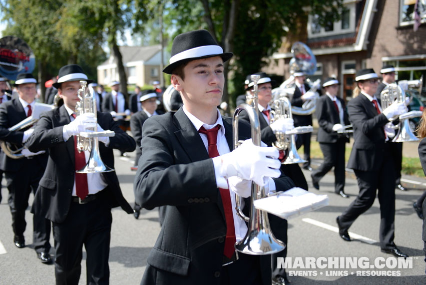 Leinegarde Trompeter - Showkorps, Neustadt am Rubenberge, Germany - 2016 Corso Zundert